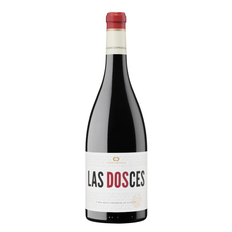 Bottle of Las Dos Ces Tinto Spanish red wine