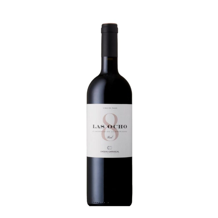 Bottle of Las Ocho Spanish red wine blend